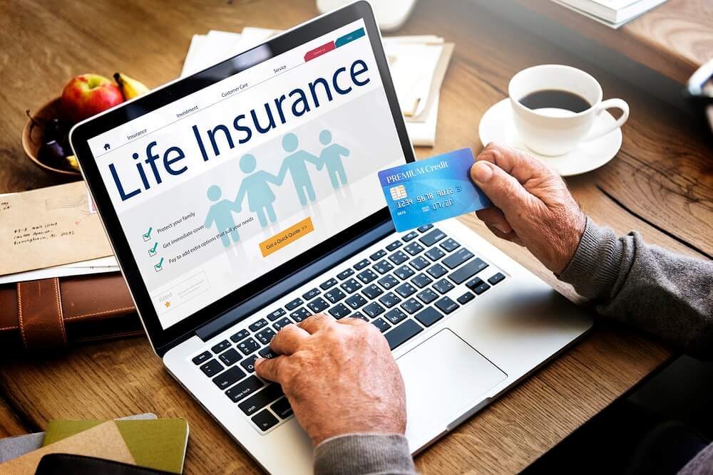 4 Reasons to Get Life Insurance