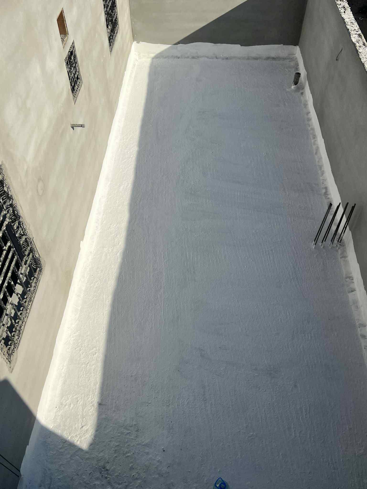 عزل اسطح وخزانات