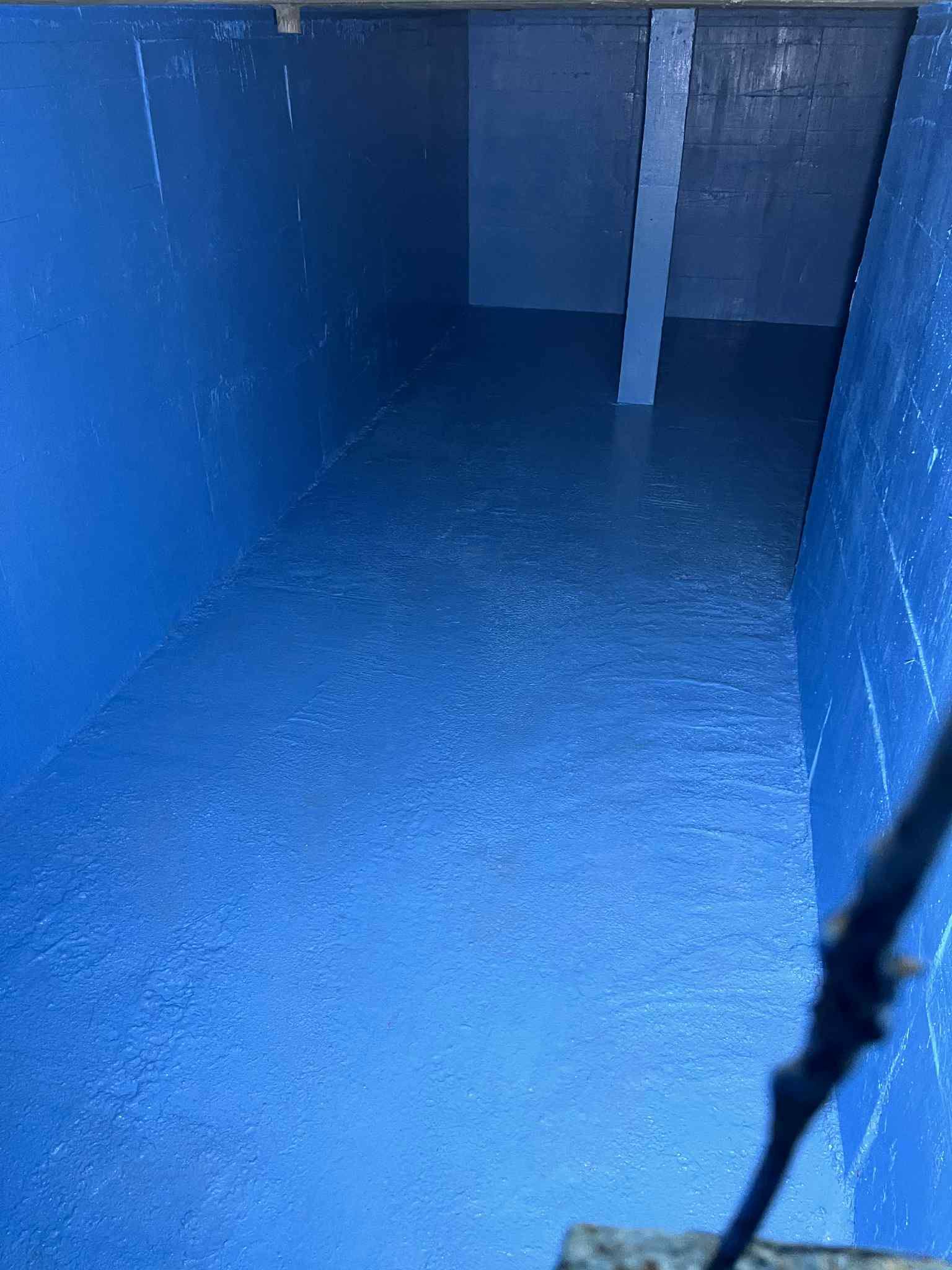 عزل اسطح وخزانات